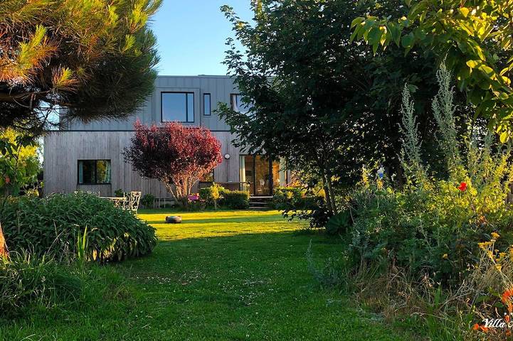 Villa pour 7 personnes, avec jardin à Santec