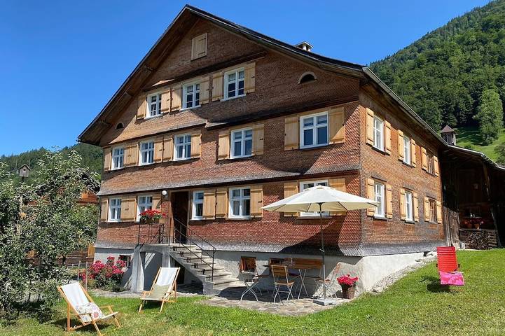 Ferienwohnung für 4 Personen, mit Garten in Bezau