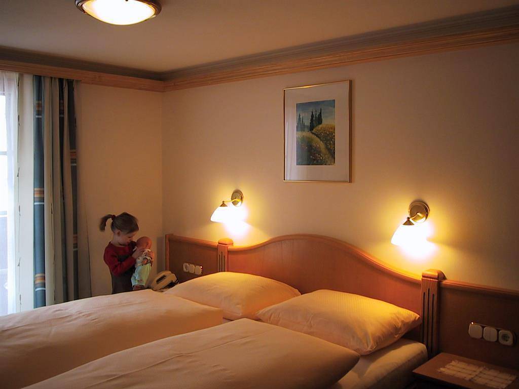 Doppelzimmer "Venediger"  mit Dusche, Wc in Prägraten am Großvenediger, Osttirol