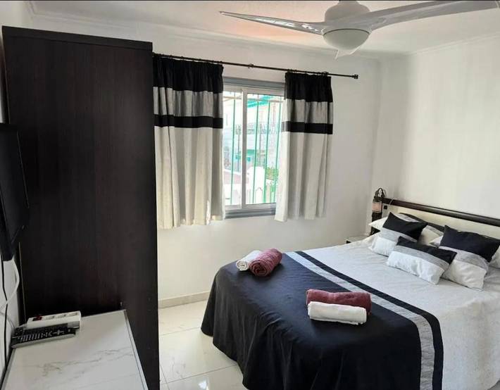 Bungalow für 11 Personen, mit Terrasse und Pool sowie Ausblick, mit Haustier an der Costa Adeje - 2