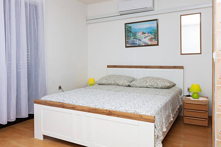 Ferienwohnung für 2 Personen, mit Balkon/Terrasse auf Murter