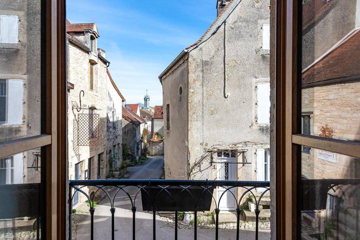 Location de vacances pour 3 personnes, avec vue et terrasse à Flavigny-sur-Ozerain - 4
