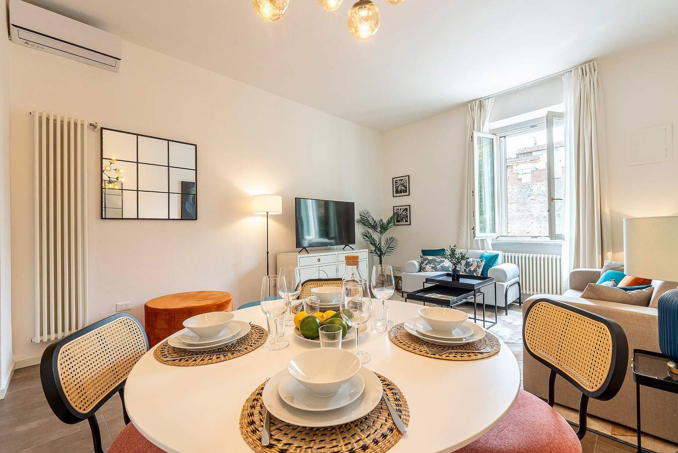 Entire apartment, Genteel Home Contessa Matilde Ii in Pisa, Italian Riviera