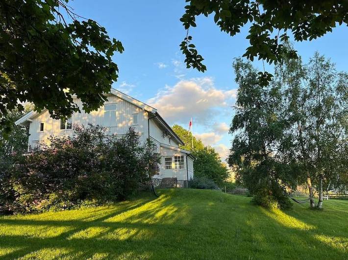 Villa für 8 Personen, mit Ausblick und Garten - 1