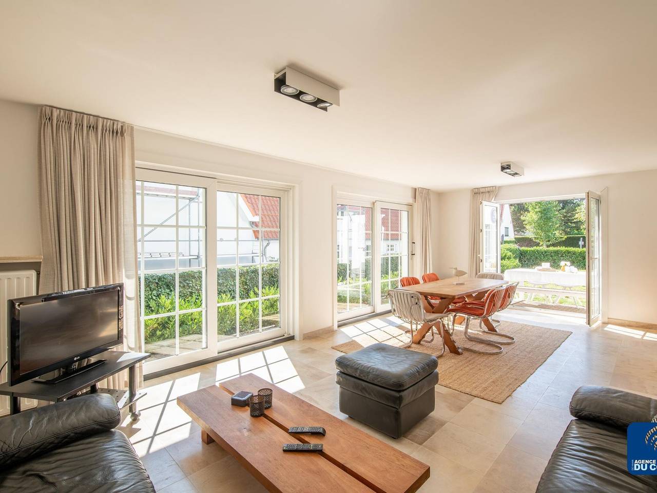 Geheel appartement, Modern appartement in rustige buurt in De Haan, Belgische Kust