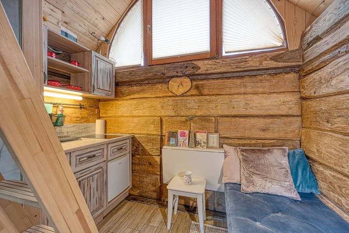 Tiny-Mini Bertl With Hot Tub in Slowenien