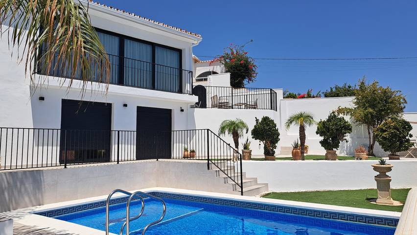 Casa rural para 8 personas, con balcón y jardín en Fuengirola - 2