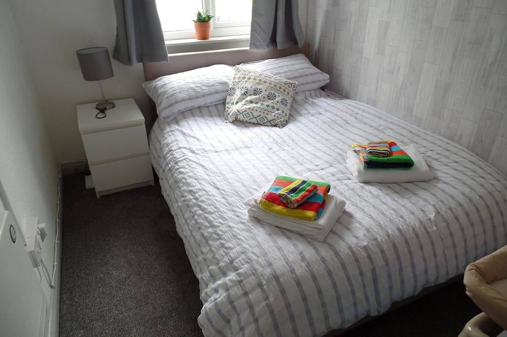 Entire apartment, Modern 2 Bedroom Apartment in Menai Bridge great to explore Anglesey & Snowdonia in Menai Bridge, Snowdonia