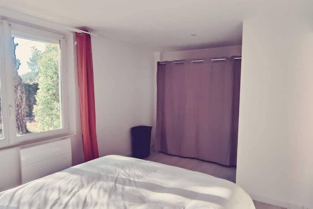 Charming house classified 3 stars/3 ears \"Gîtes de France\" surrounded by nature in Istres, Istres region