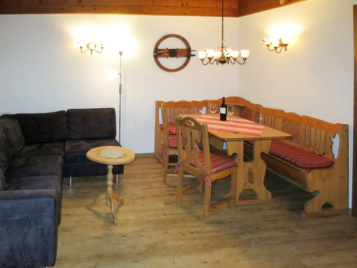 Ferienwohnung für 5 Personen, mit Balkon und Terrasse sowie Garten und Sauna in Finkenberg - 3