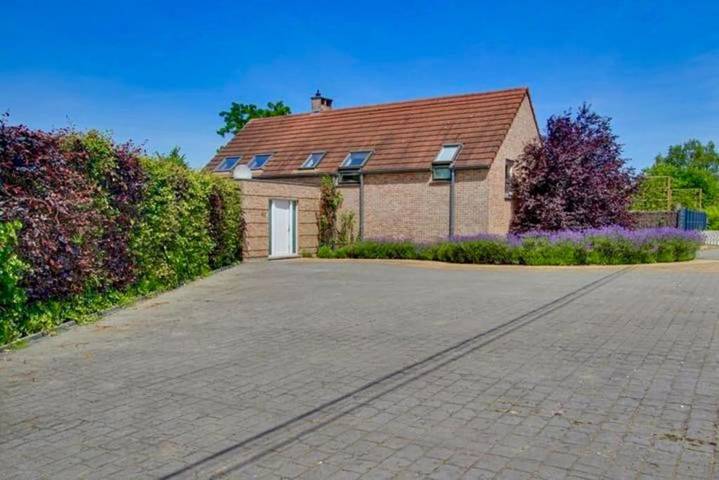 Location de vacances pour 8 personnes, avec jardin et vue, animaux acceptés à Péruwelz - 3