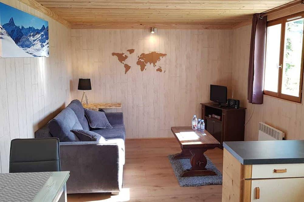 Apartamento entero, Savoyard 3 * estudio en chalet entre lagos y montañas in Bernex, Thonon-les-Bains region