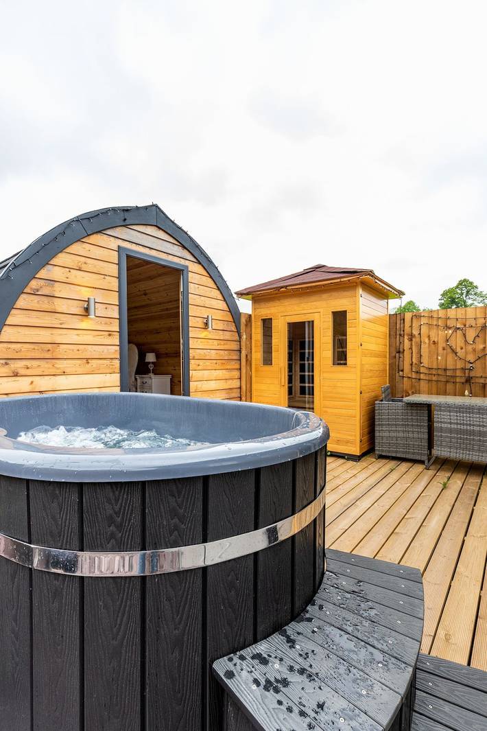 Dragonfly Spa Lodge in Thompson, Thetford Forest Park