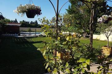 Maison d’hôte pour 2 personnes, avec piscine et jardin à Le Thor