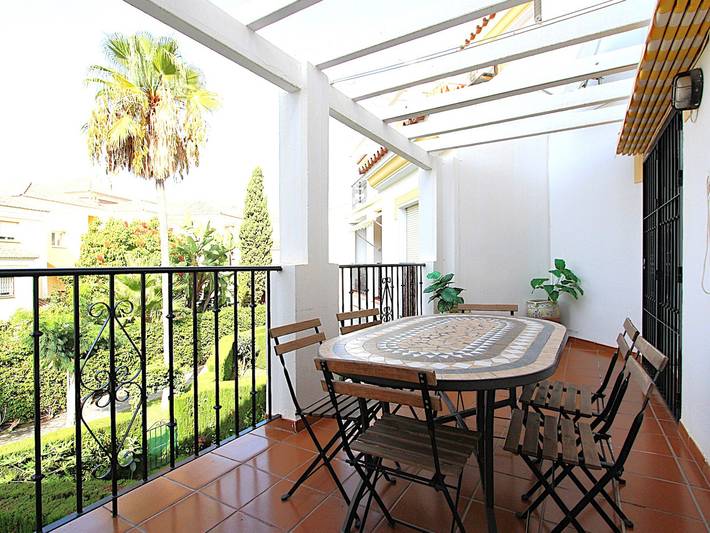 Entire apartment, Valparaiso Apartment Burriana Beach in Playa de Burriana, Nerja