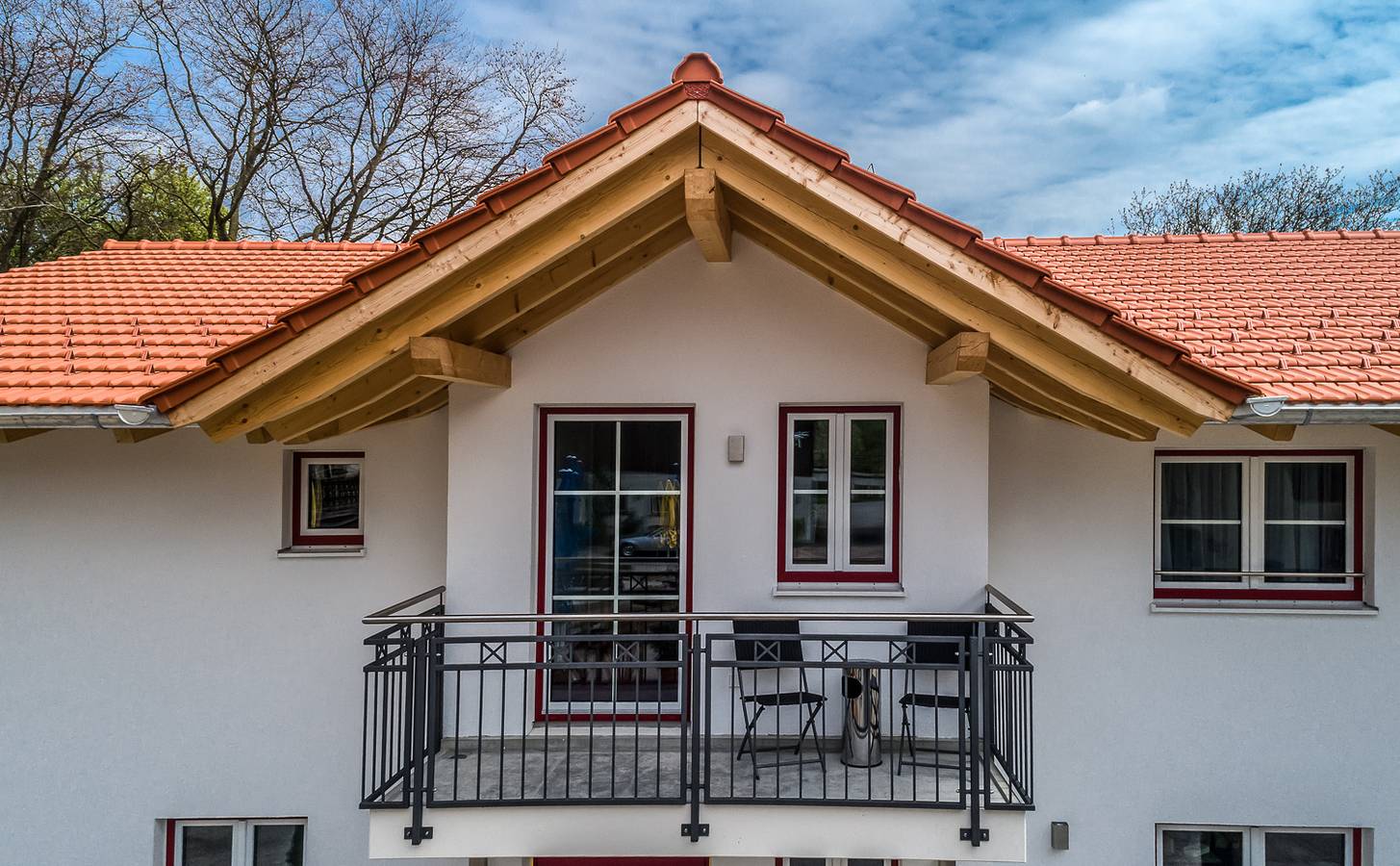 Gästehaus Stahuber - Doppelzimmer mit Ausblick in unser schönes Glonntal in Feldkirchen-Westerham, Landkreis Rosenheim