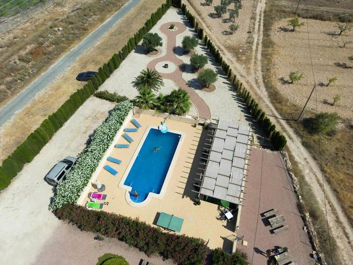Casa rural con piscina para 4 personas, con jacuzzi además de piscina y jardín en Provincia de Alicante - 3