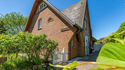 Ferienhaus für 6 Personen, mit Terrasse und Garten in Munkmarsch