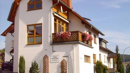 Hütte für 2 Personen, mit Garten und Terrasse, kinderfreundlich in Hessen