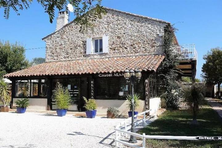 Gîte pour 3 personnes, avec terrasse dans Zone nature des vieux salins d'Hyères - 2