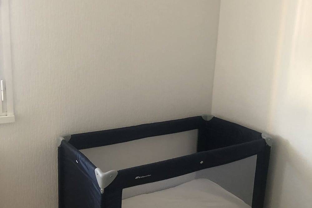 Entire apartment, Appart hotel, Le Marbré design. in Annemasse, Saint-Julien-en-Genevois region