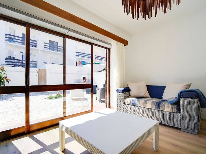 Location de vacances pour 8 personnes, avec terrasse, adapté aux familles à Baleal - 4