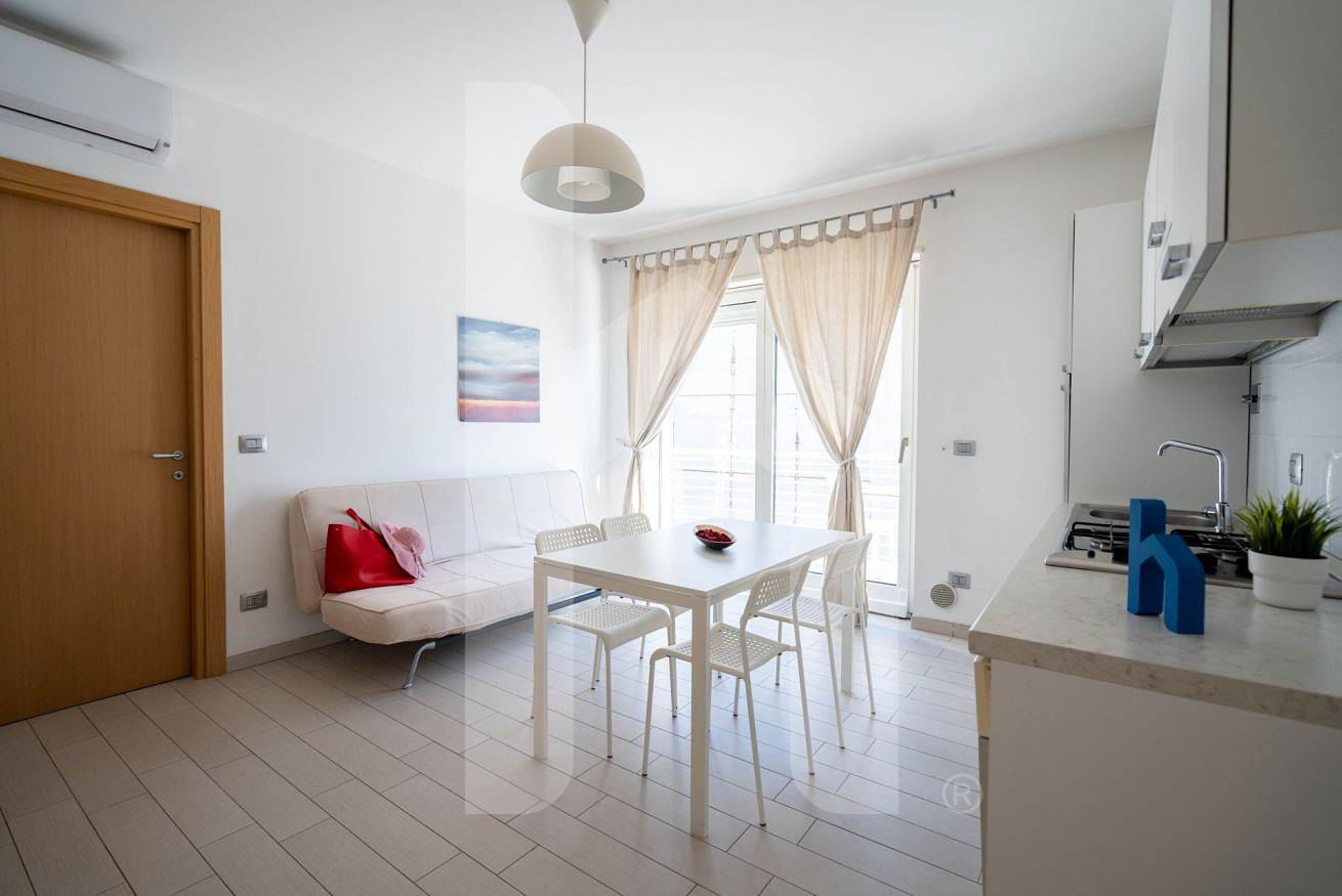Ganze Wohnung, Ferienwohnung für 4 Personen mit Balkon/Terrasse in Pineto, Adriaküste Abruzzen