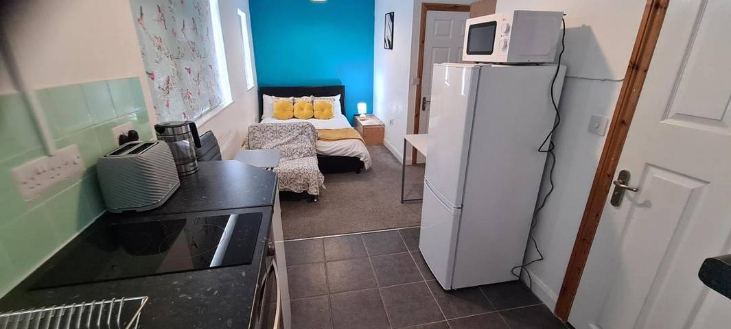 Apartment for 3 people, with garden and view in Derby