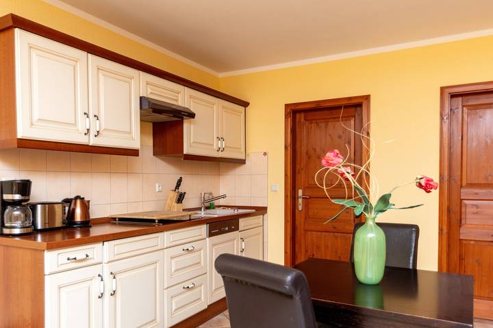 Ferienwohnung für 3 Personen, mit Garten, kinderfreundlich in Göhren-Lebbin - 2