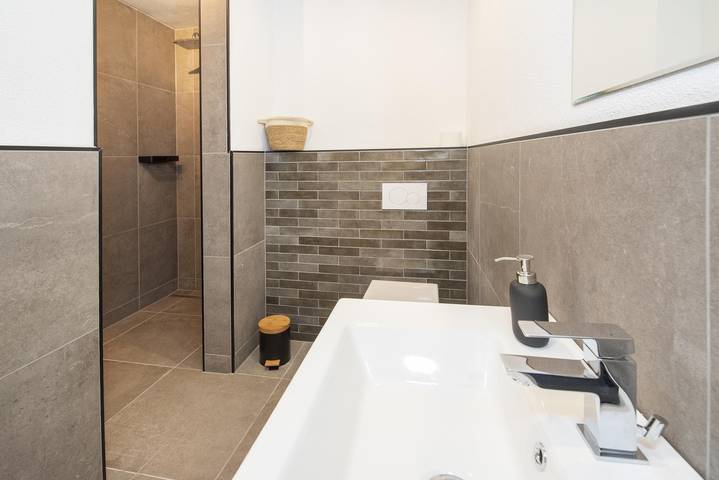 Ferienwohnung für 5 Personen, mit Terrasse und Garten sowie Pool in Alpbach - 3