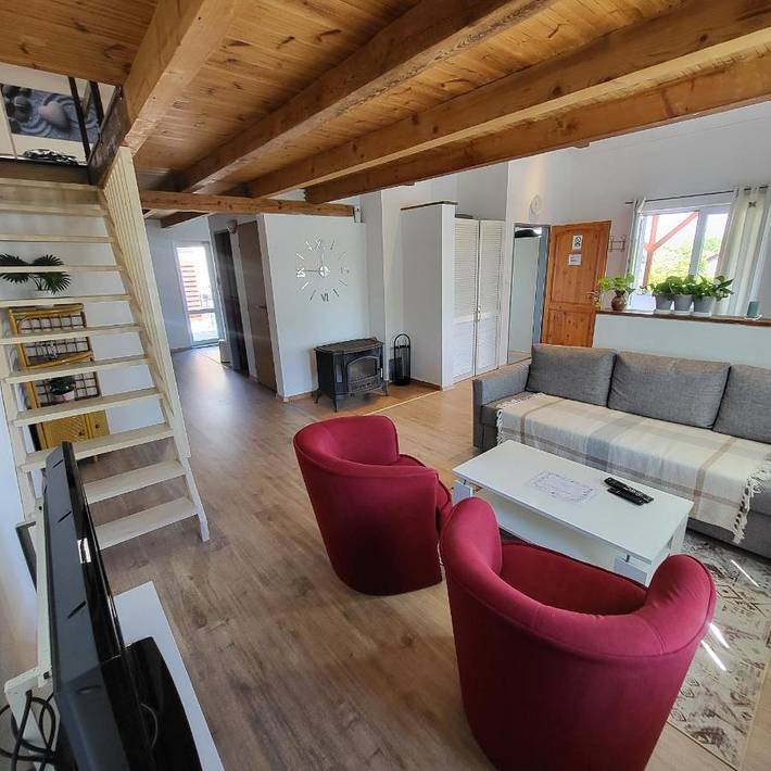 Ferienwohnung für 6 Personen, mit Terrasse und Ausblick, mit Haustier in Tiefenbach (Prag)