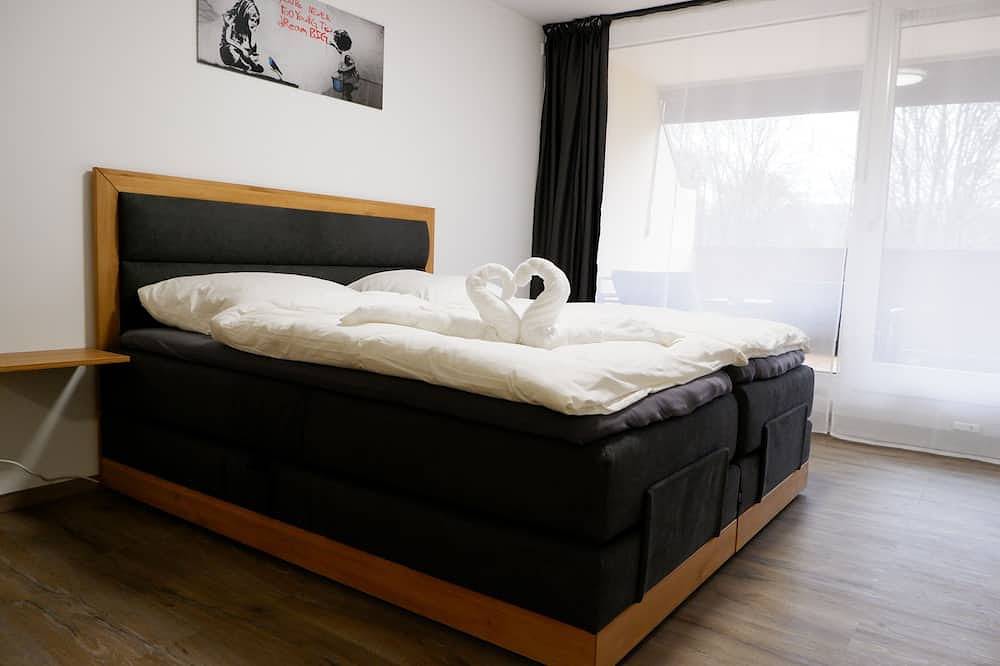 Ganze Wohnung, Zimmer 116 an den Albthermen in Bad Urach, Albsteig Etappe 9