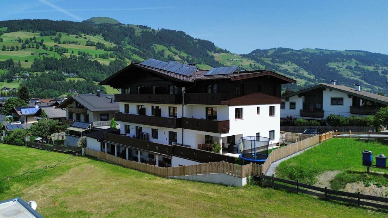 Three-Bedroom Apartment with Shower in Westendorf (Tirol), Kaisergebirge