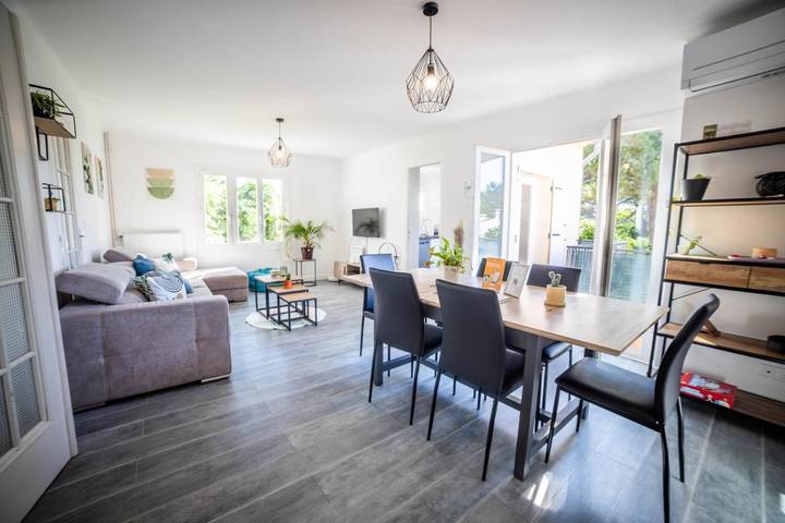 Gîte pour 9 personnes, avec piscine et jardin dans Parc des Expositions Montpellier - 4