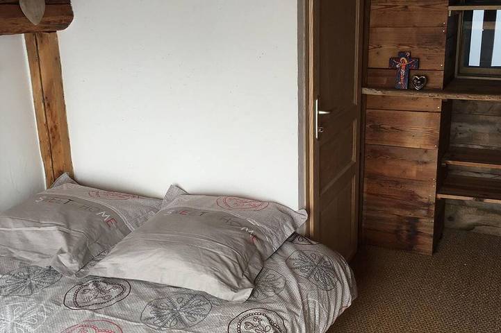 Gîte pour 14 personnes, avec jardin et sauna à Saint-Jean-de-Belleville - 2