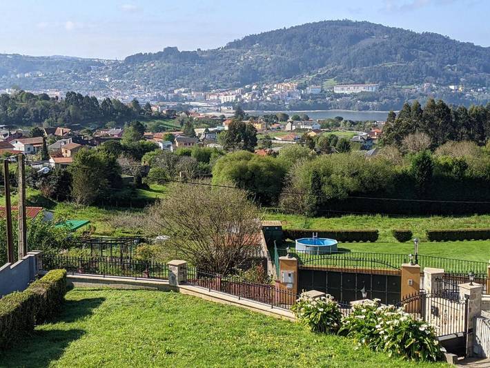 Casa de férias para 10 pessoas, com Varanda e Terraço e ainda Jardim and Vista em Cabanas