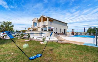 Villa für 9 Personen in Turanj, Zadar, Bild 2