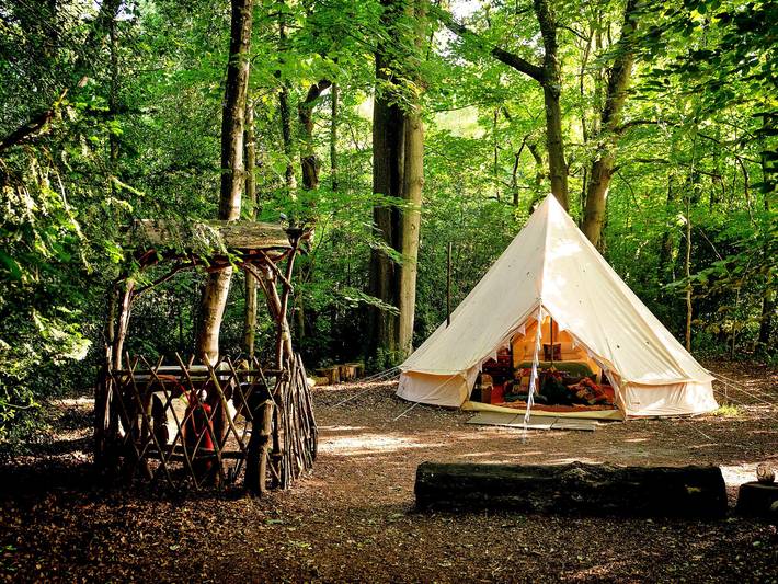 Glamping for 6 people in South East England
