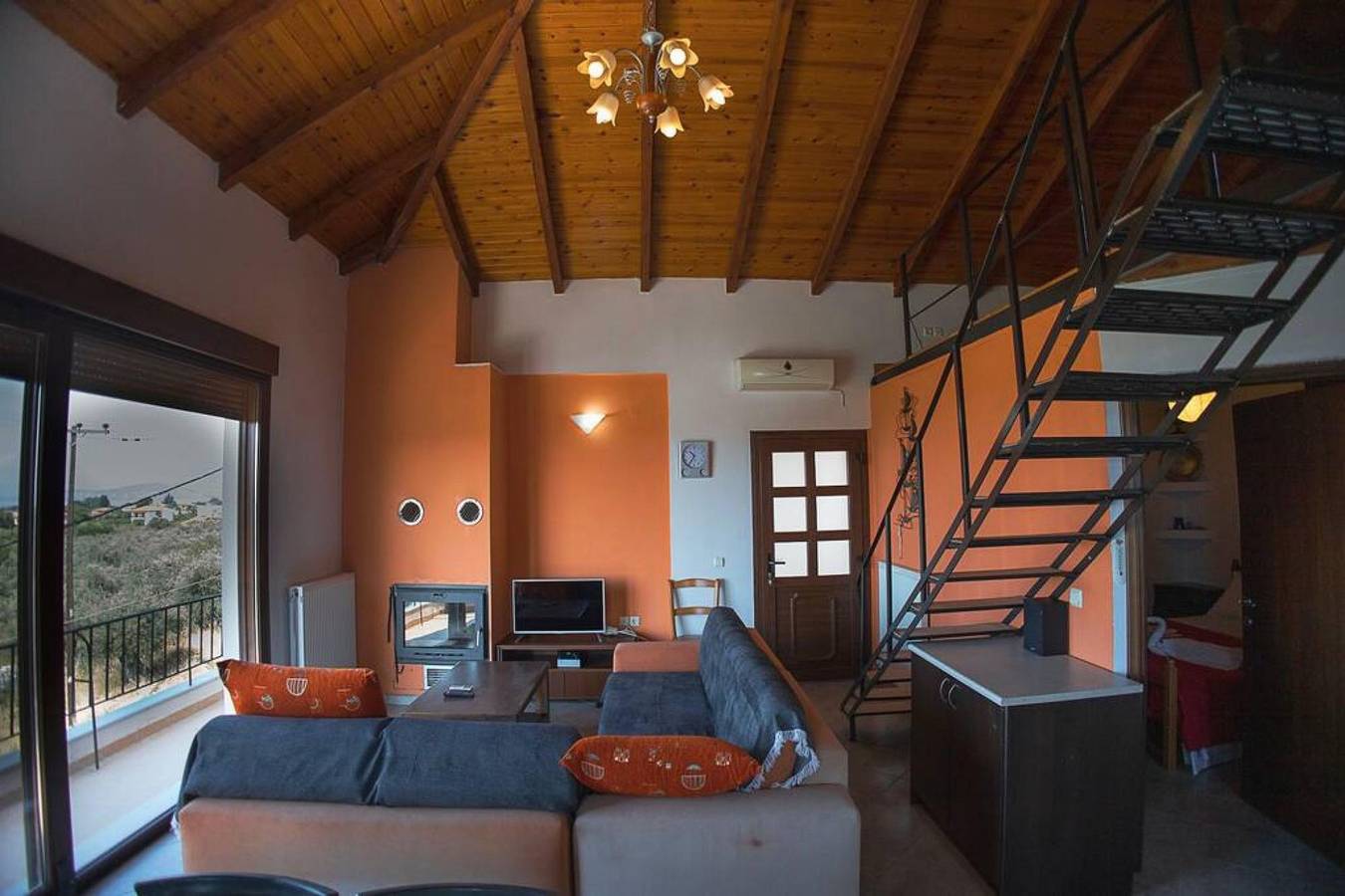 Foula House in Magnisia in Magnisia