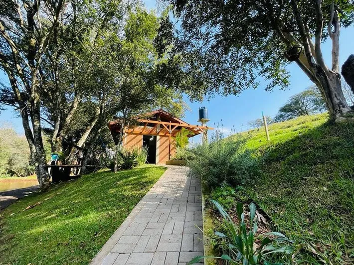 Maison de vacances pour 3 personnes, avec vue et vue sur le lac ainsi que terrasse et jardin, animaux acceptés - 1