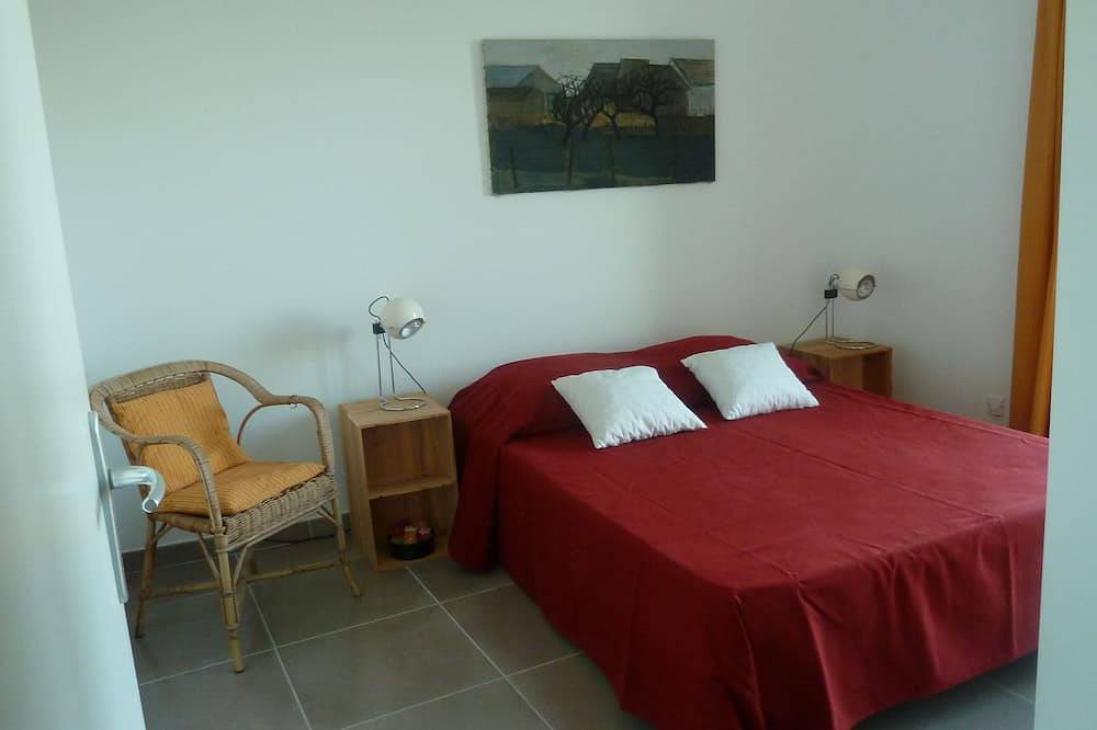 Appartement entier, La Roseraie des Côtes Gite 4 places avec Piscine possibilité 2 couchages de plus in Vinsobres, Région de nyons