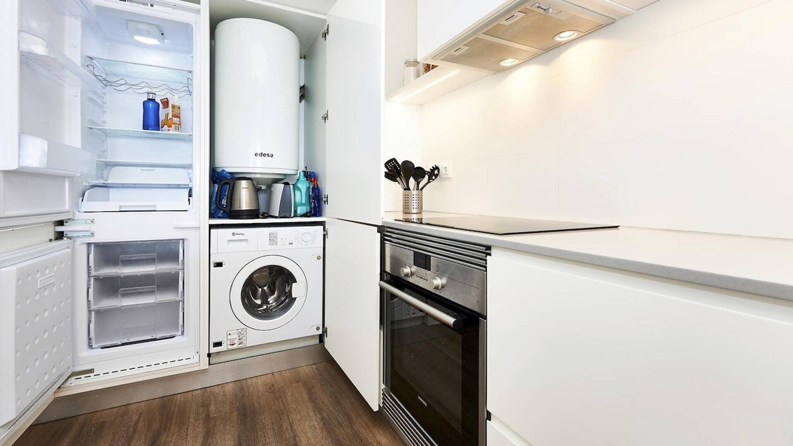 Appartement 'Es Sabina' met Uitzicht op Zee, Privéterras en Wifi, foto 6