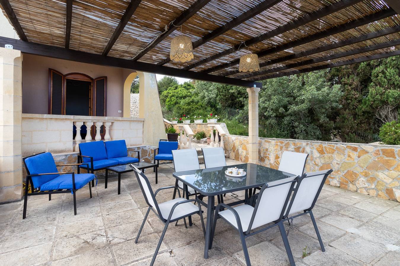 Geheel appartement, Appartement 'Appartamento Glicine' met Uitzicht op Zee, Privé Terras en Wifi in Marina Serra, Tricase