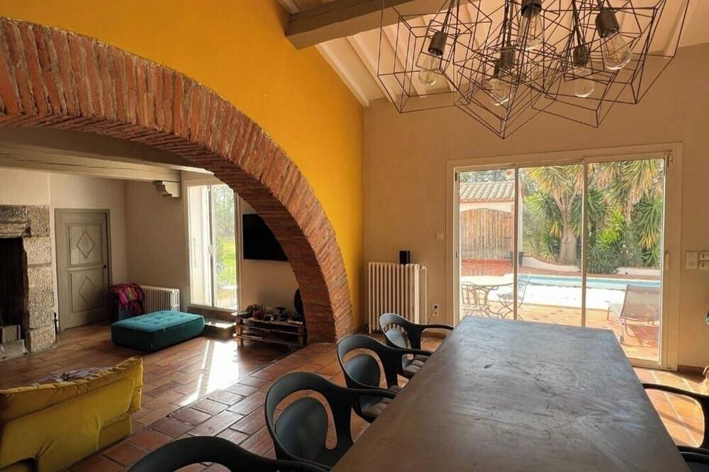 Exceptional Mas 20 Min From The Beach, 25 Min From Spain And 30 Min From Canigou in Le Soler, Region de Perpignan