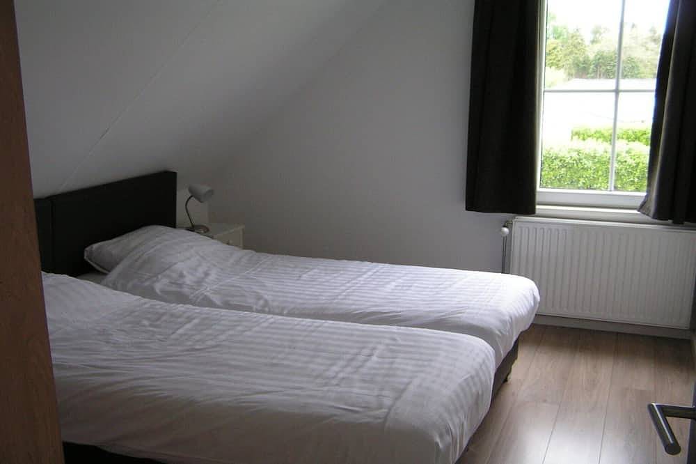 Geräumige Villa in ruhigem Ferienpark in Baarle-Nassau, Nordbrabant