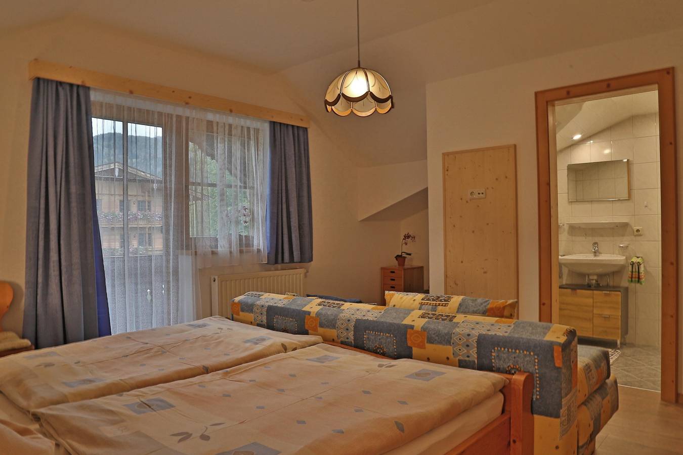 Ganze Ferienwohnung, App. "Staffenberg" - 2 Schlafräume, Tv in Kössen, Kaiserwinkl