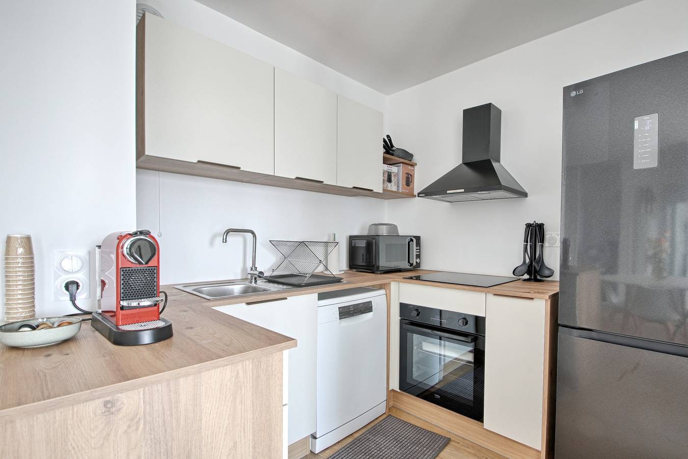 Appartement entier, Le Belvédère de Seine - Appt avec balcon & parking in Alfortville, Val-de-Marne