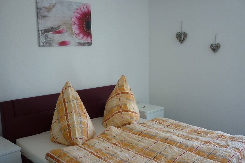 Moderne Dhh, exclusive Ausstattung und traumhafte Sicht auf den Bodensee in Stetten, Region Bodensee-Oberschwaben