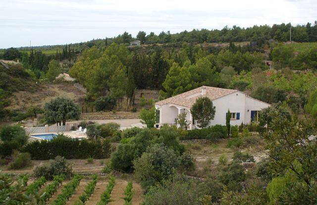 Gîte pour 6 personnes, avec Piscine à Siran