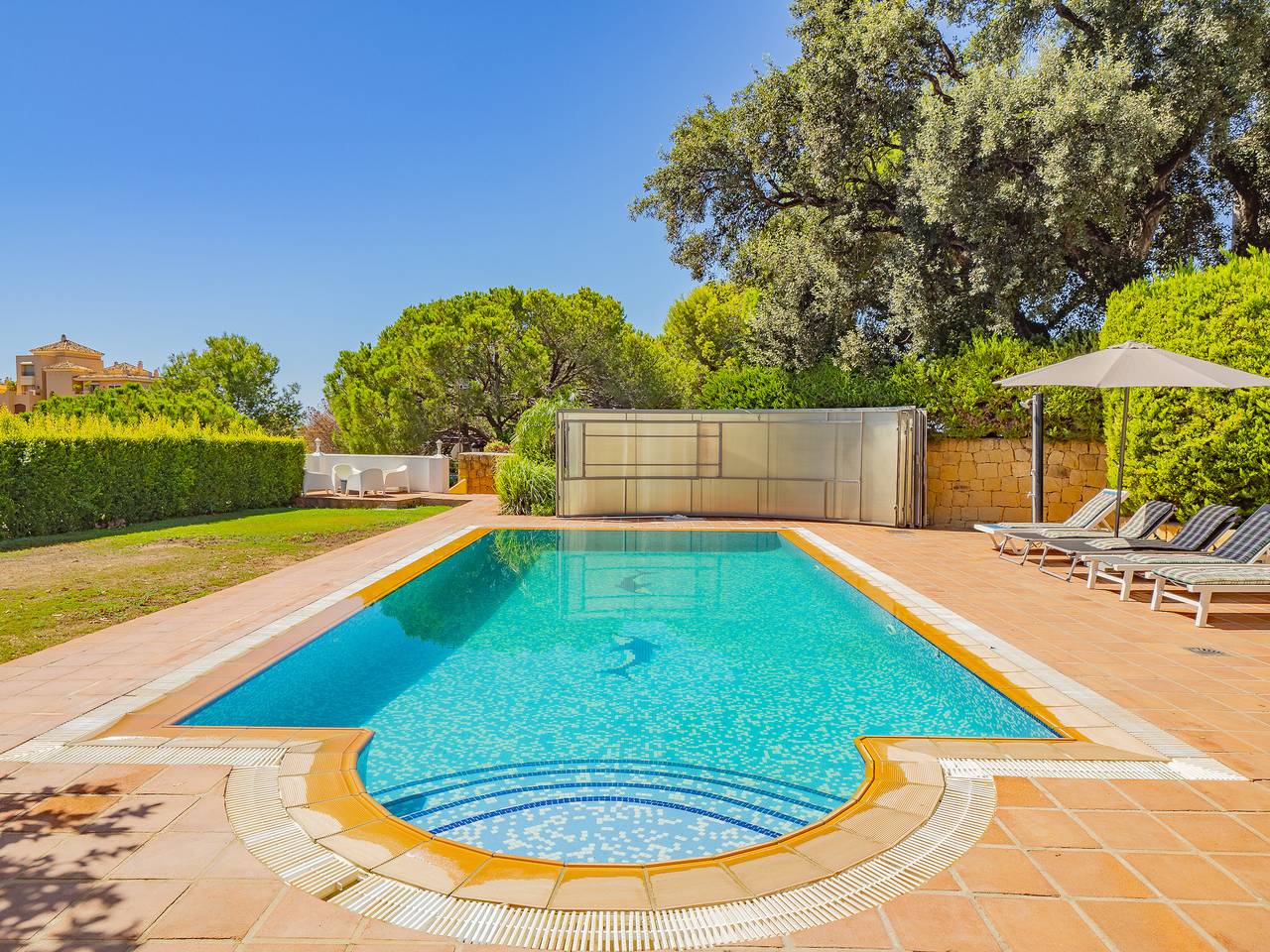 Cubo's Casa La Paloma in Marbella Ost, Marbella